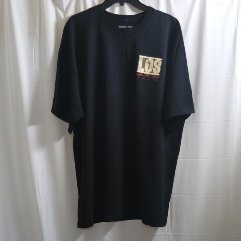 Trendy Black Graphic Tee